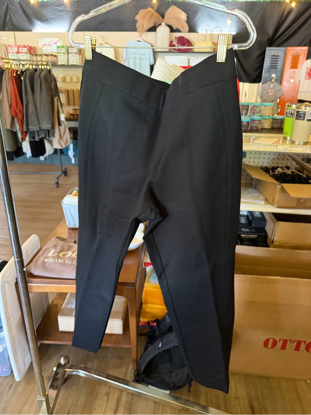 SPANX Black Women’s Slim Fit Pants (BOX 5)